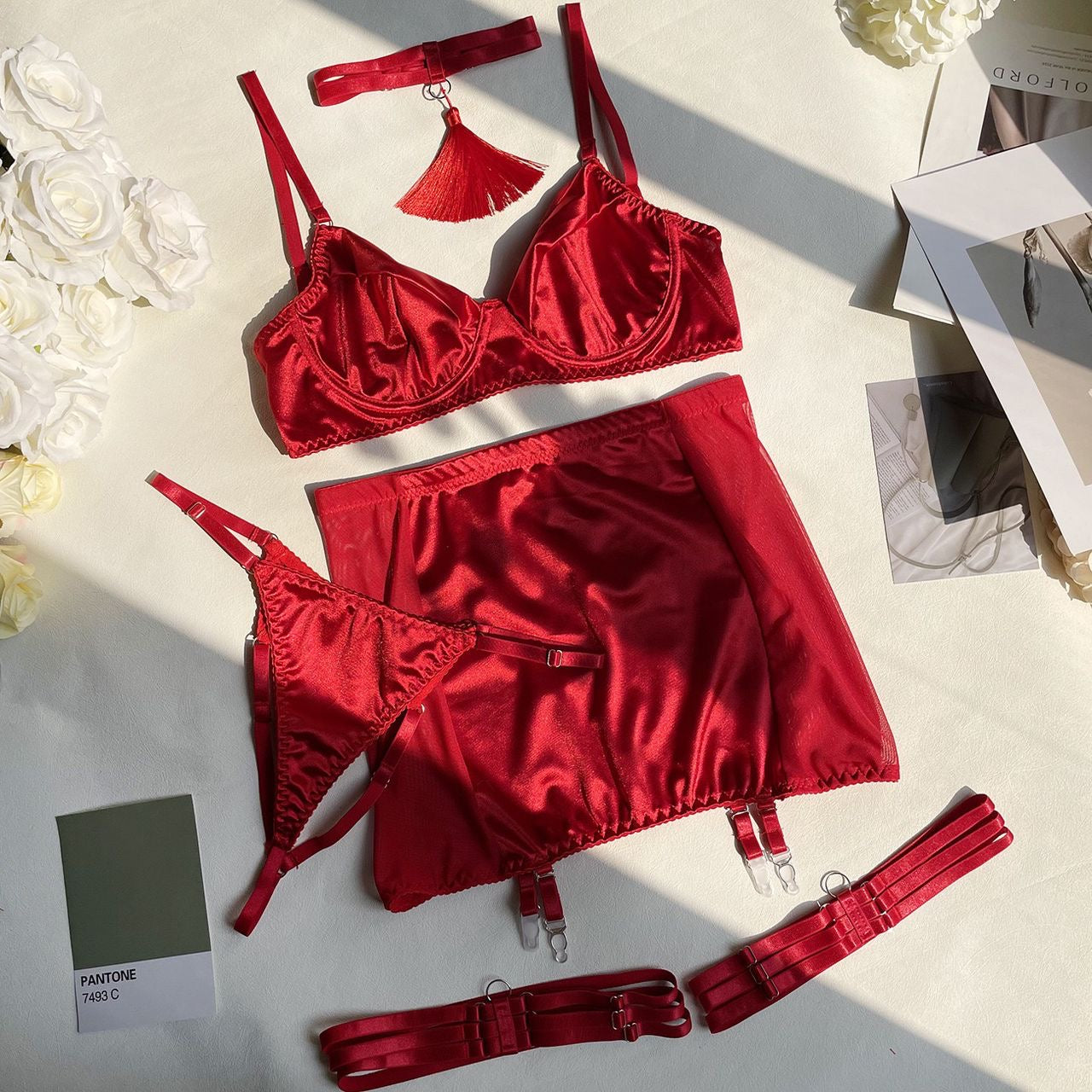 Classic Sexy Valentine's Day Style Sexy Garter Lingerie Set