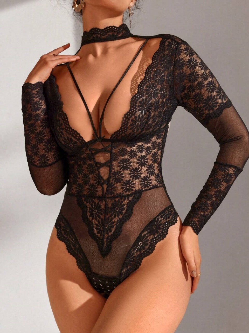 Classic Sexy Ladies' Sexy Lace Long Sleeve Lingerie Set