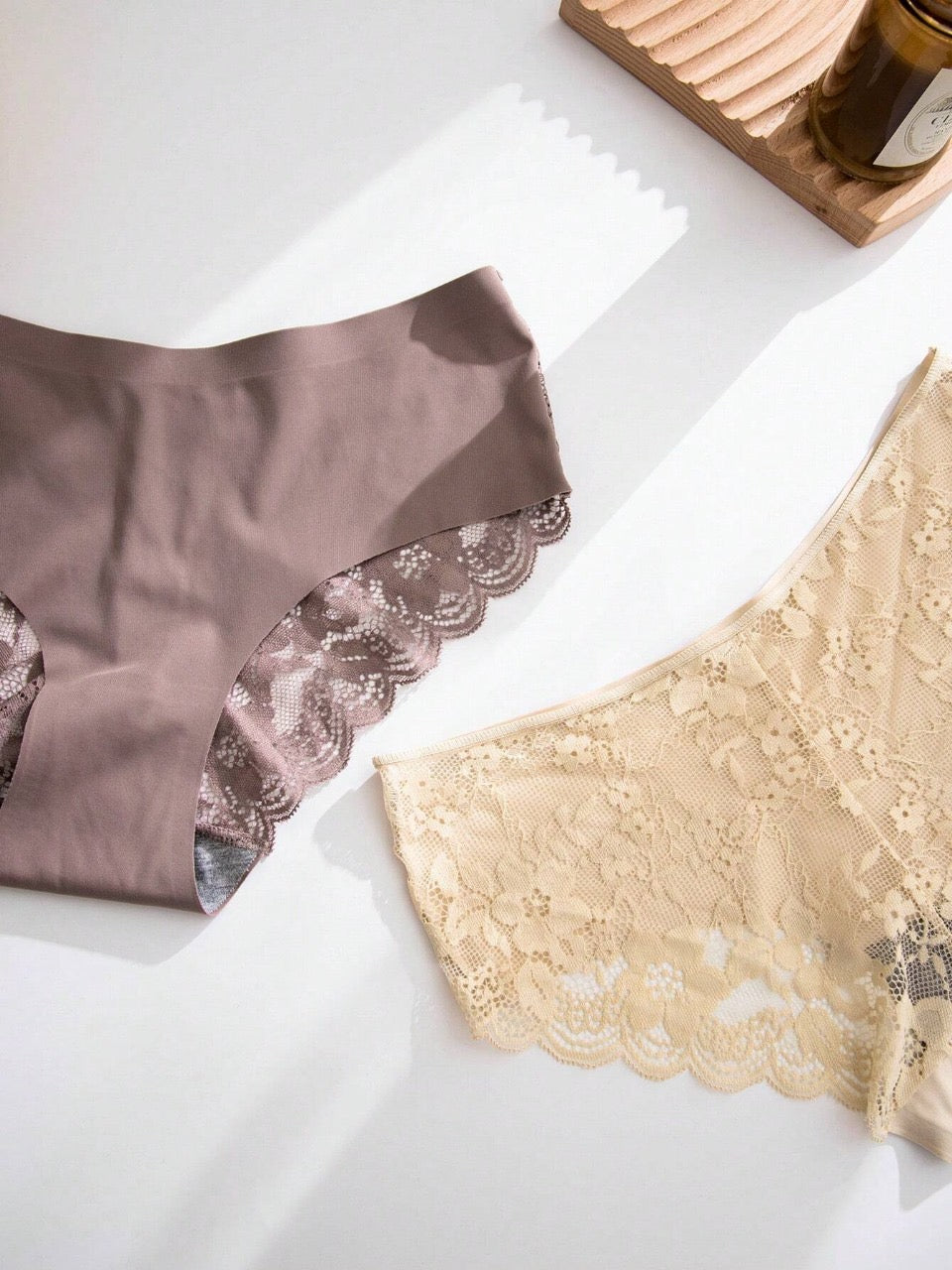 3pcs Contrast Lace Scallop Trim Brief Lingerie