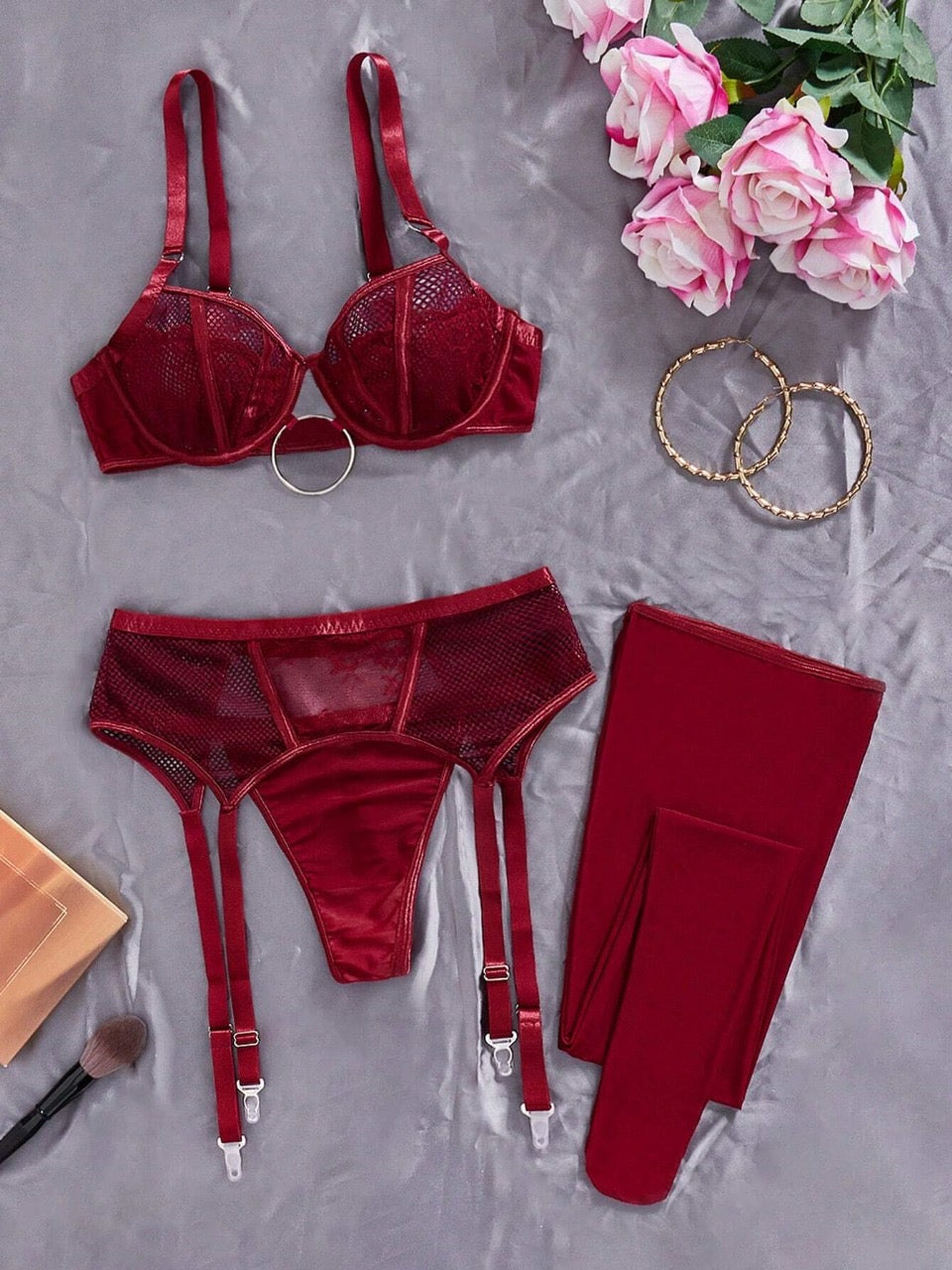 Opulent Queen Mature, Charming, Sexy, Tempting 4pcs/Set Women Lingerie Outfit - Bra, Garter Belt, Thong Panty, Thigh-High Stockings
