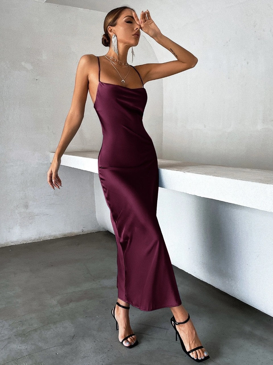 Privé Solid Tie Backless Cami Dress