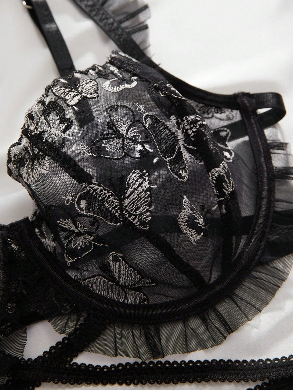 Butterfly Embroidered Frill Trim Underwire Lingerie Set