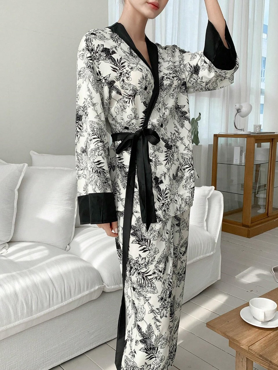DAZY Floral Print Contrast Trim Knot Side PJ Set