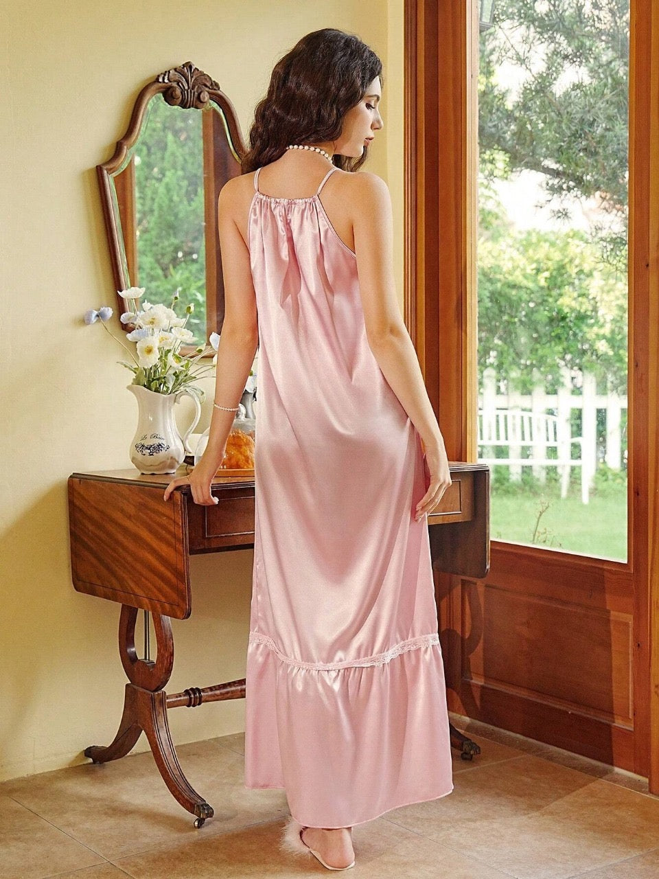 Côtesoire Women's Summer Minimalist French Romantic Lace Splice Spaghetti Strap Nightgown