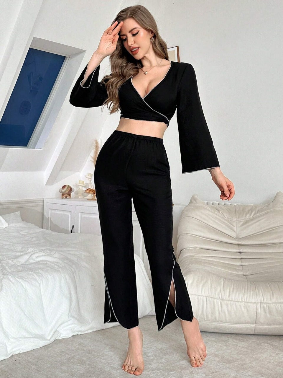 Women 2pcs Contrast Trim Long Sleeve Cropped Top And Split Hem Pants Home Wear Set, Autumn