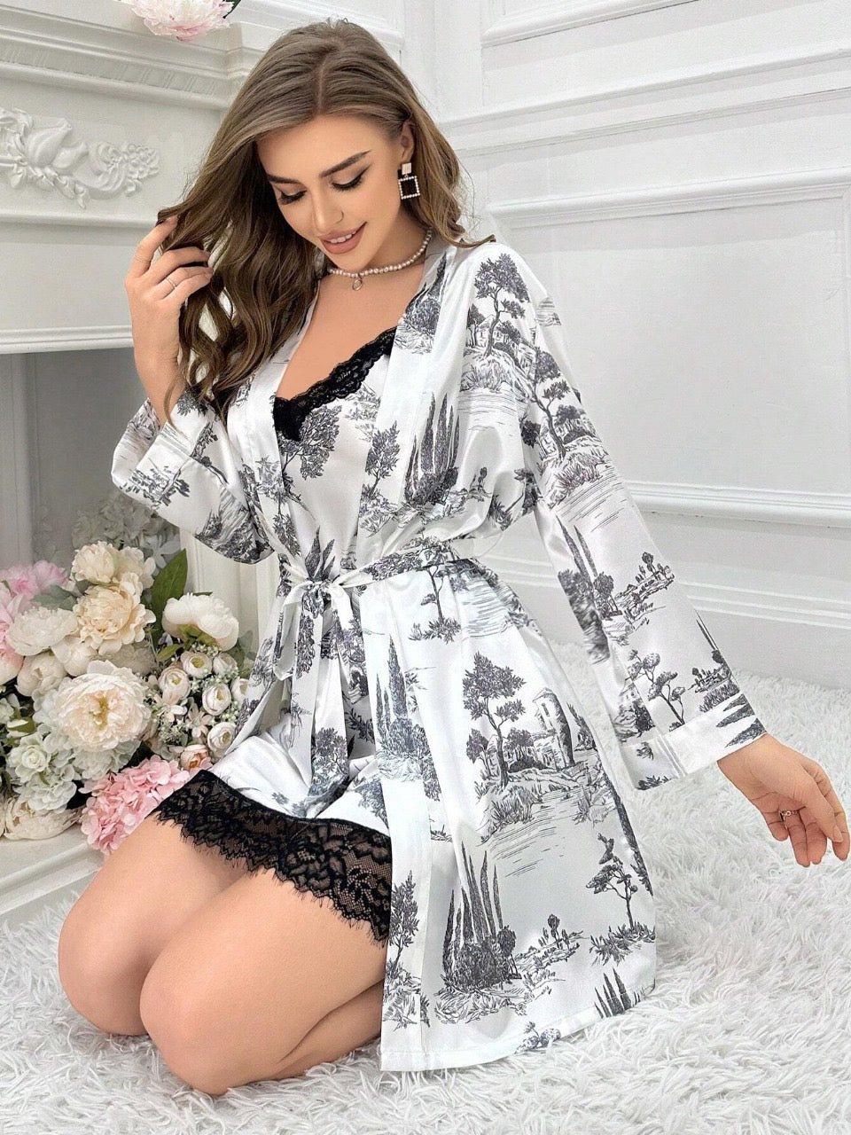 Ladies' Scenery Printed Lace Trimmed Cami Nightgown Pajama Set