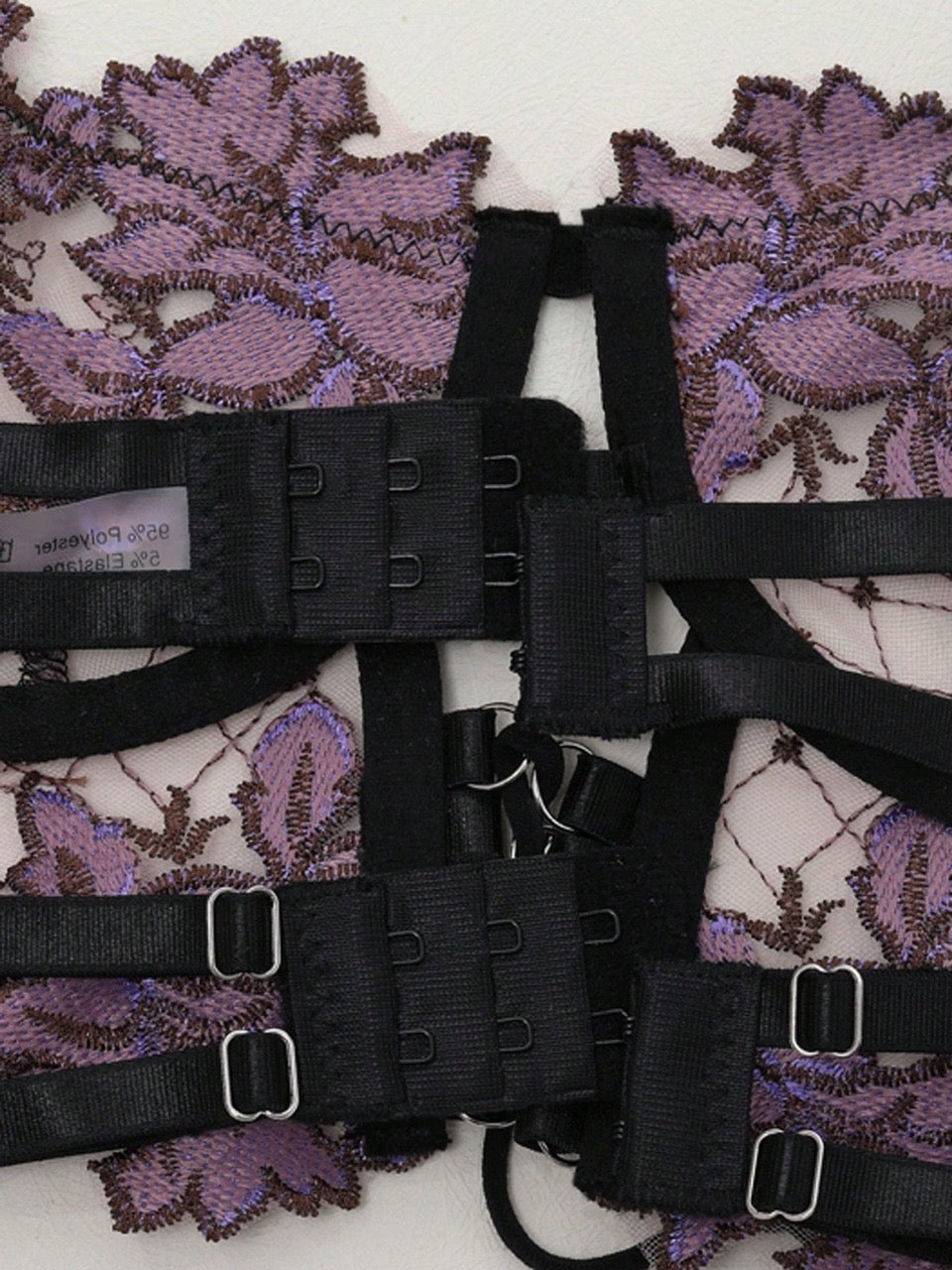 Woman's Sexy Lingerie Set Gathering Garter Belt With Steel Support Bra Flower Embroidery 3 Pieces Set