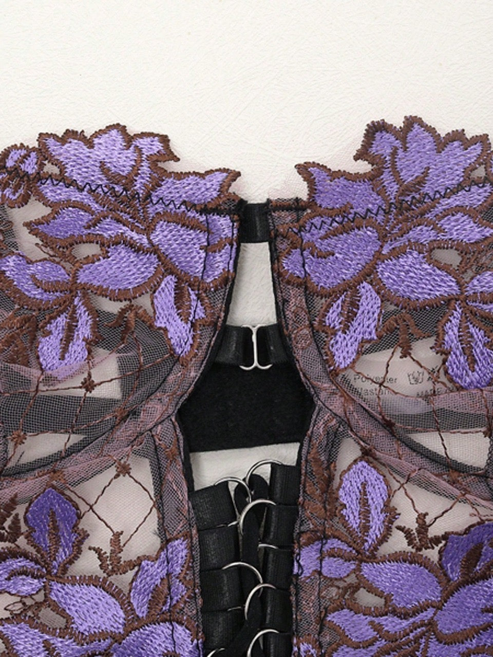 Woman's Sexy Lingerie Set Gathering Garter Belt With Steel Support Bra Flower Embroidery 3 Pieces Set