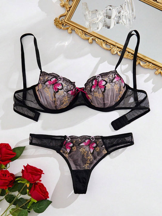 Women's Butterfly Embroidery Bra And Triangle Panties set
